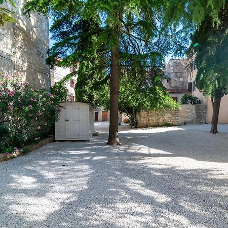 Apartments With A Parking Space Bale, Rovinj - 22881 Dış mekan fotoğraf