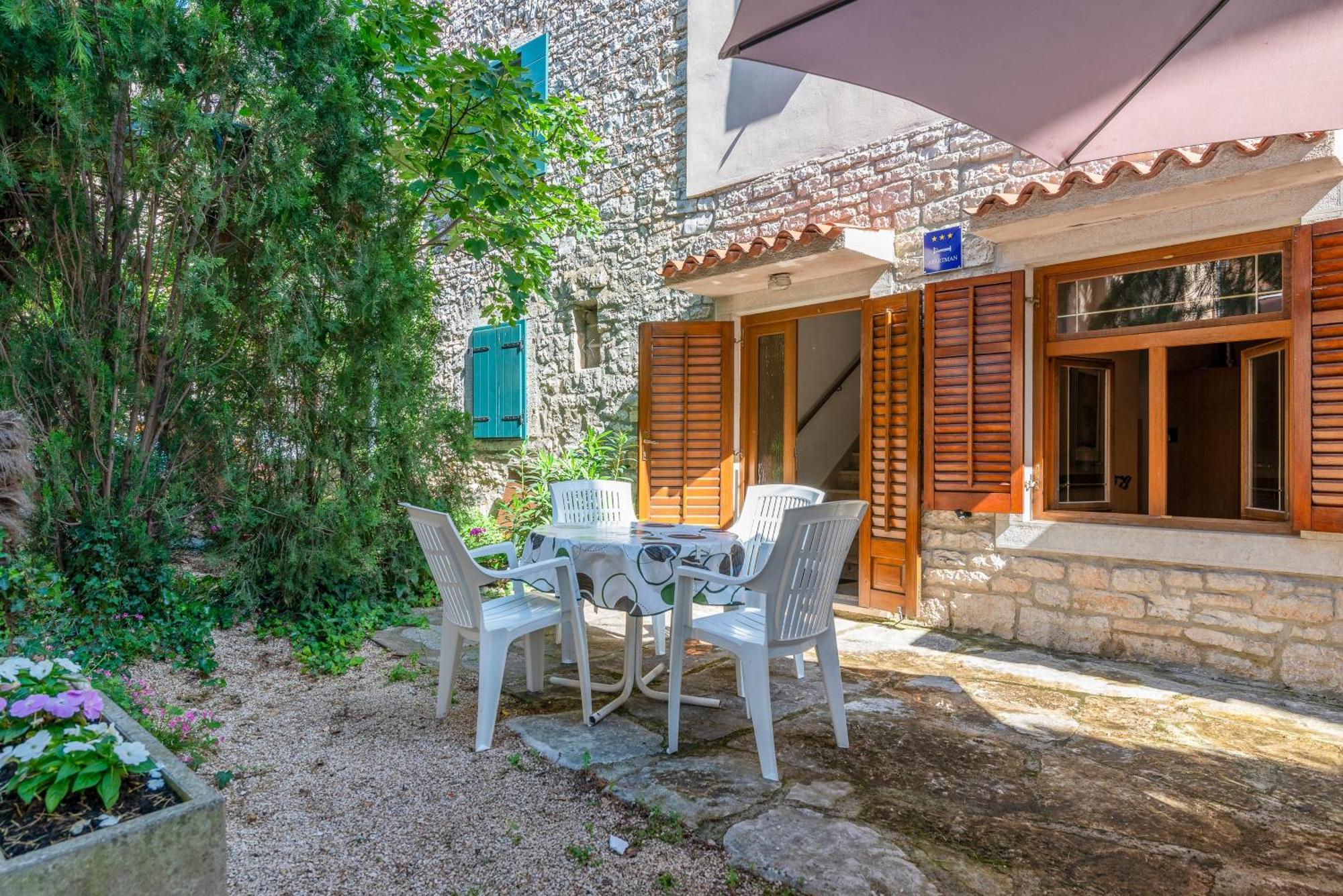 Apartments With A Parking Space Bale, Rovinj - 22881 Dış mekan fotoğraf